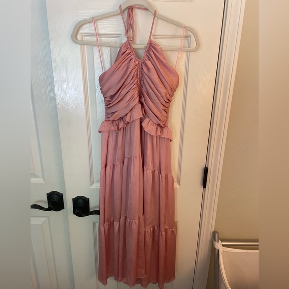 Chelsea & Violet Midi Dress - Picture 2 of 4